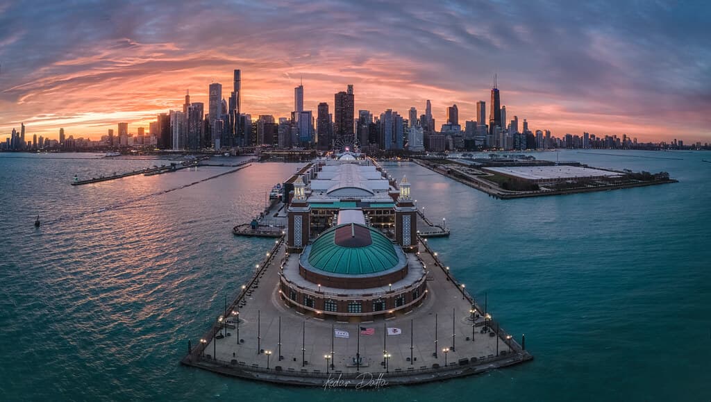 Navy blue - chicago city cityscape citylights drone djimavicair2 aerialphotography sunrise cloudsstormssunsetssunrises kedardatta